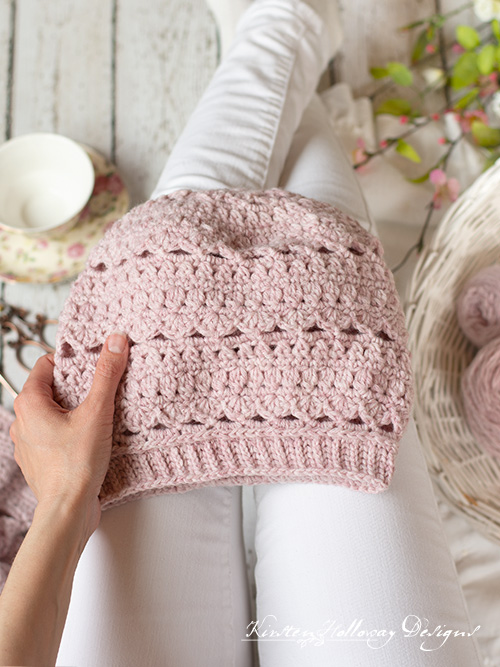 The Secret Garden slouch hat is warm and pretty for winter.